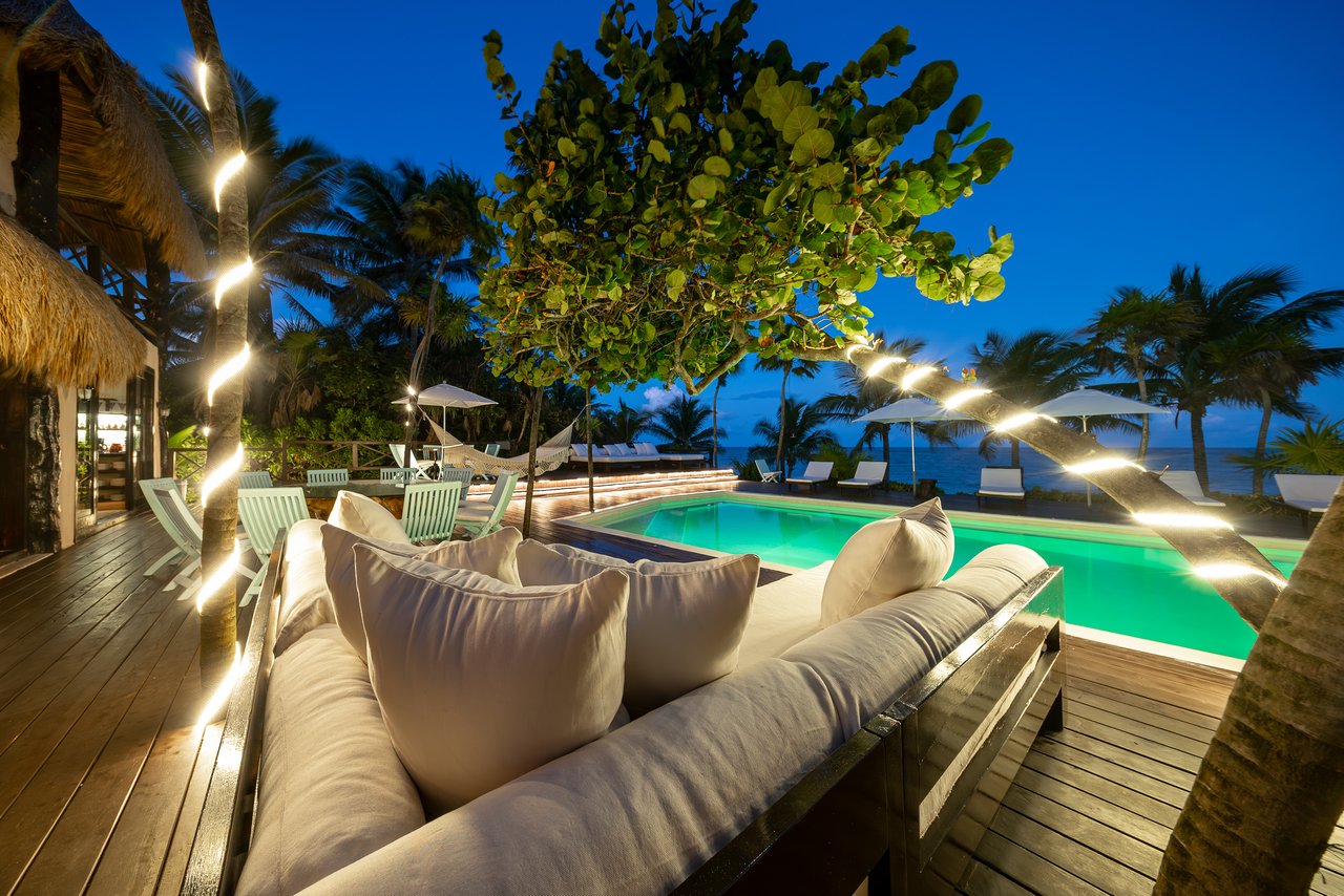 Casa Chic Tulum | Rare Beachfront Estate in Hotel Zone