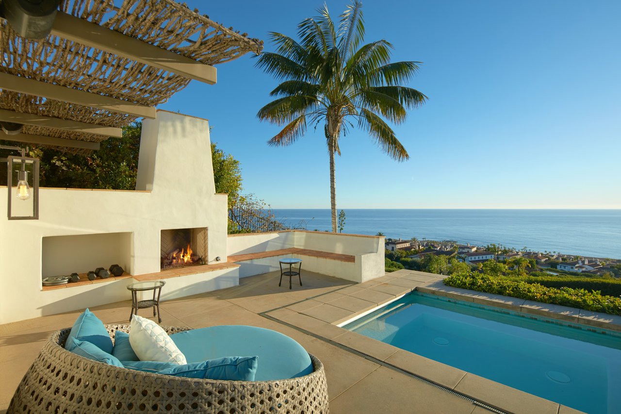 10 Shore Walk