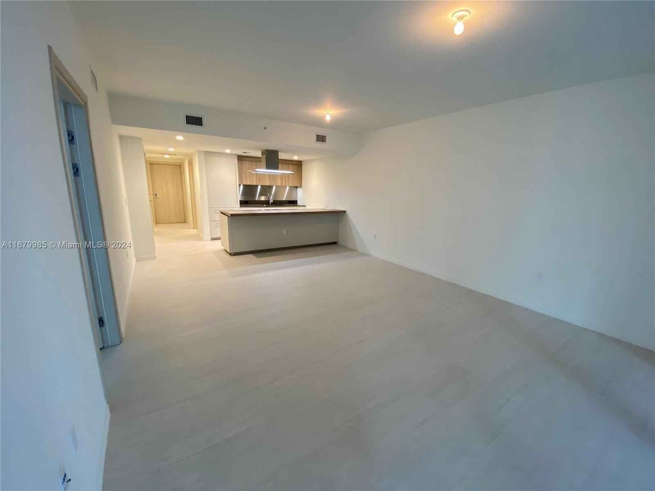 1000 Brickell Plaza Unit 2907