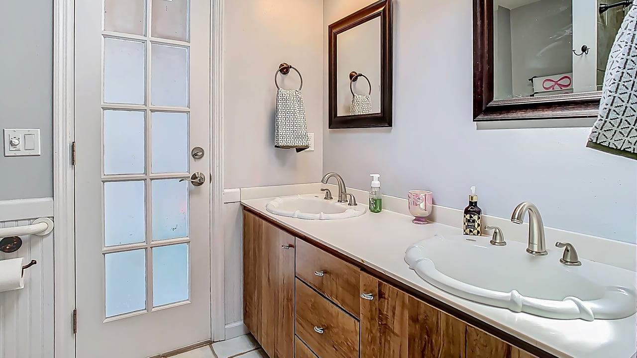 Peaceful 5-Bedroom Home in Altamonte Springs