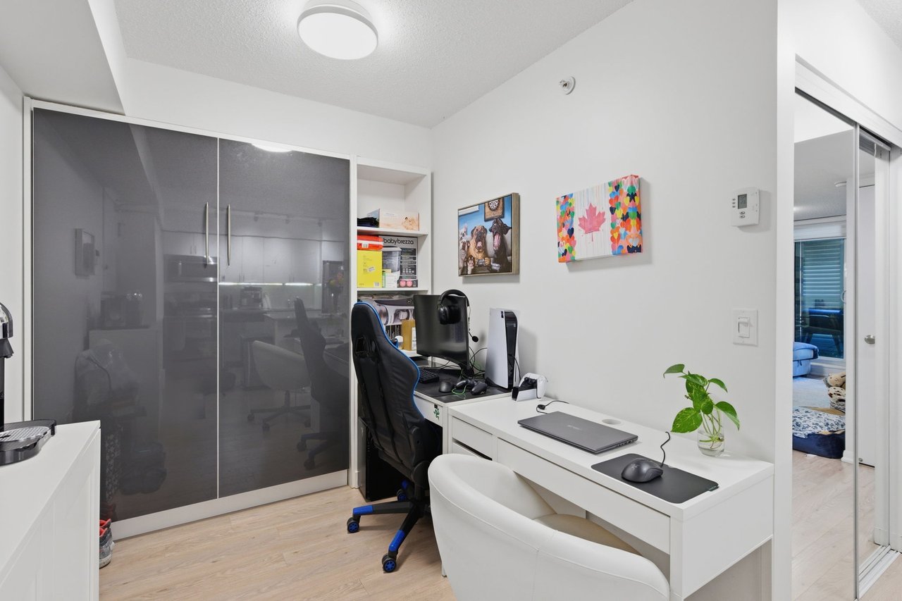 800 Lawrence Ave W Unit 304