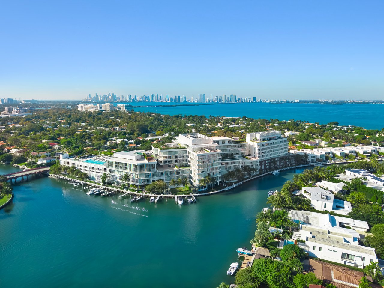 Ritz-Carlton Residences Miami Beach 304