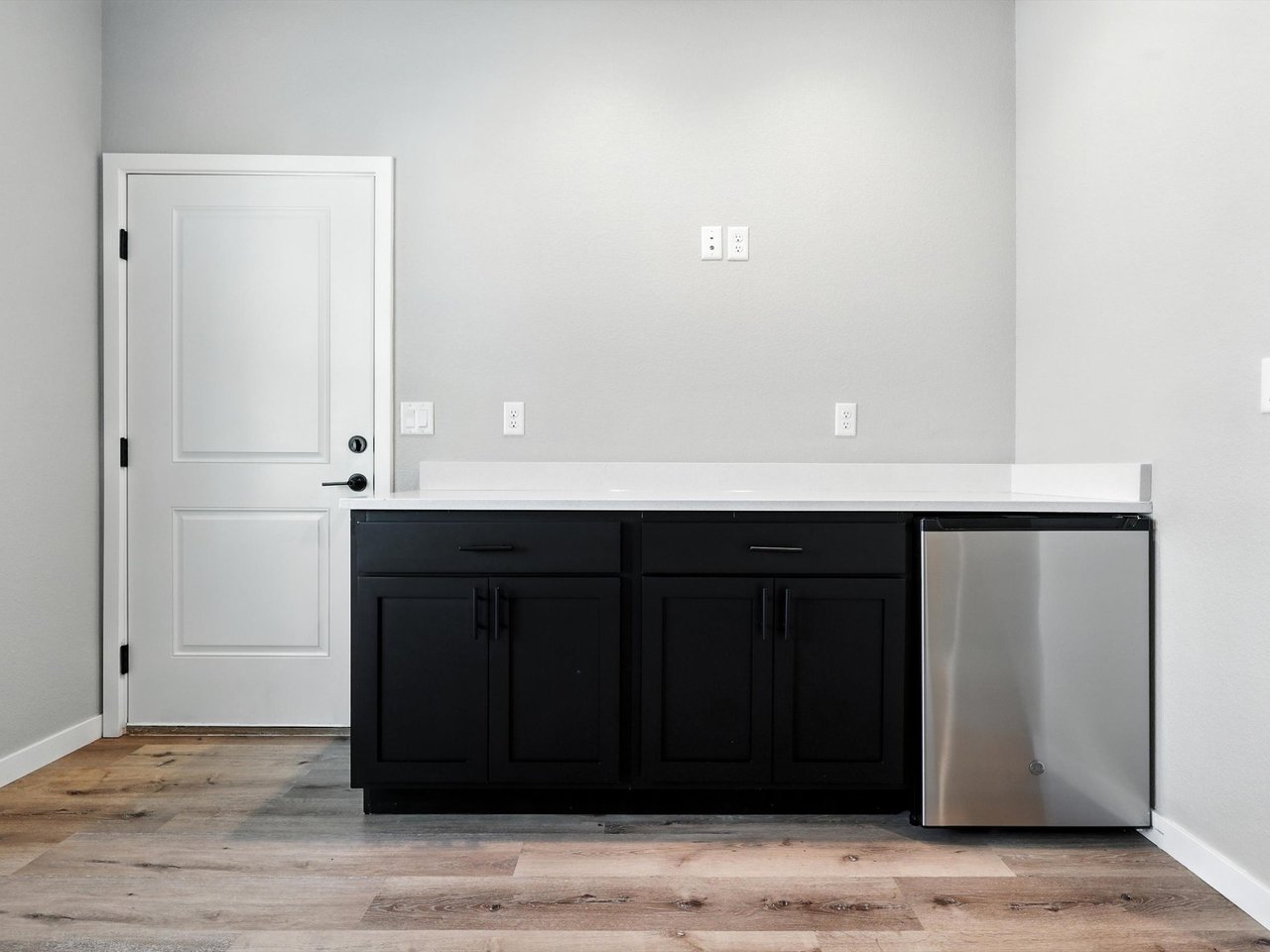 411 Indian Grass Street