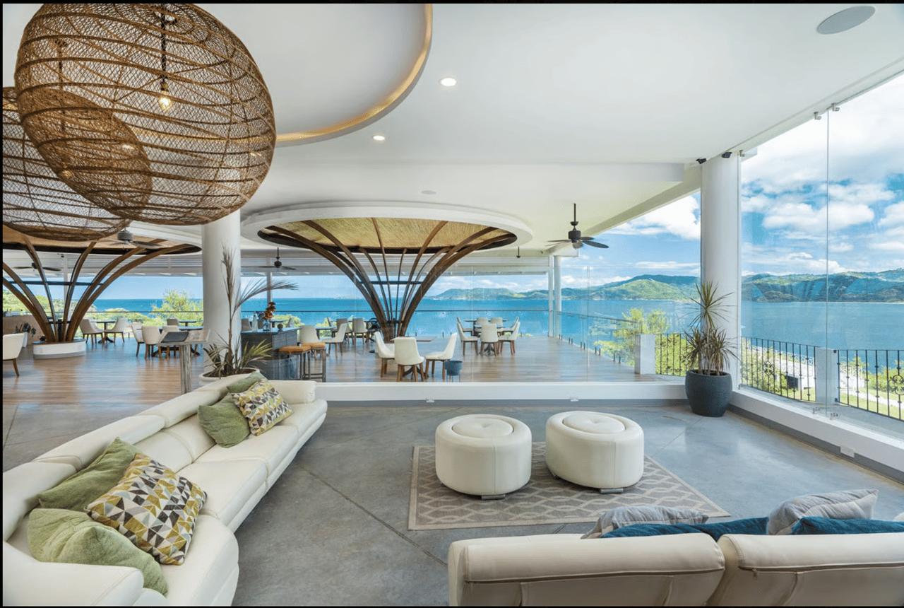 Dunama Flamingo Oceanfront Boutique Hotel & Casino 