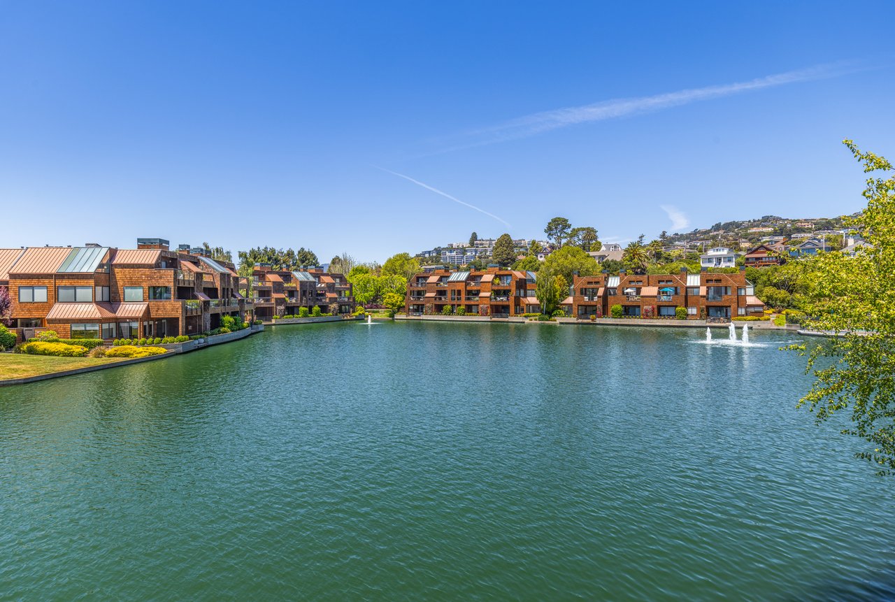 Stunning View Condo