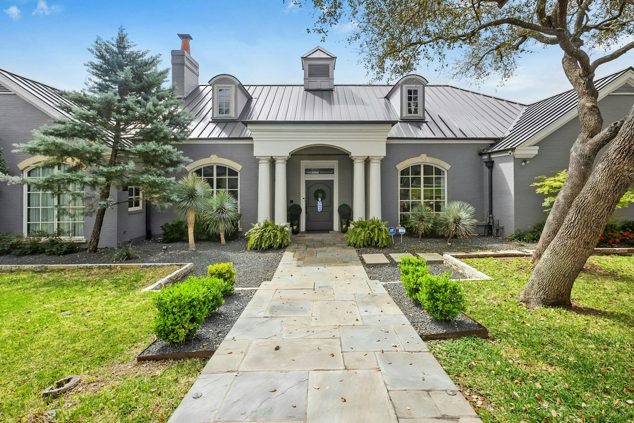 Coming Soon in Barton Creek!