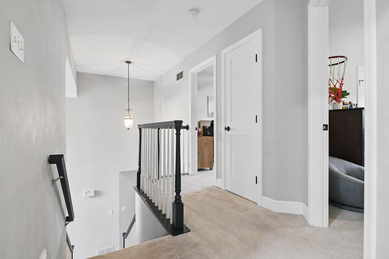 707 Kathleen Dr