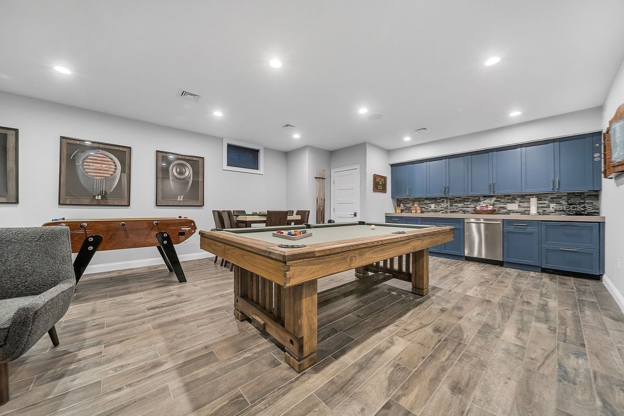 48 Country Club Road