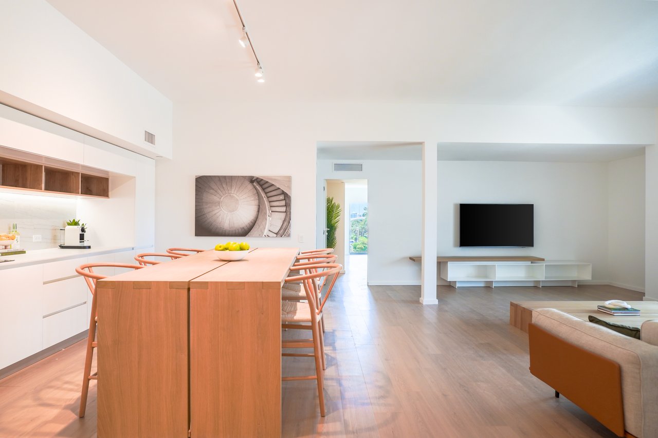 Beach Haus Bal Harbour Residences