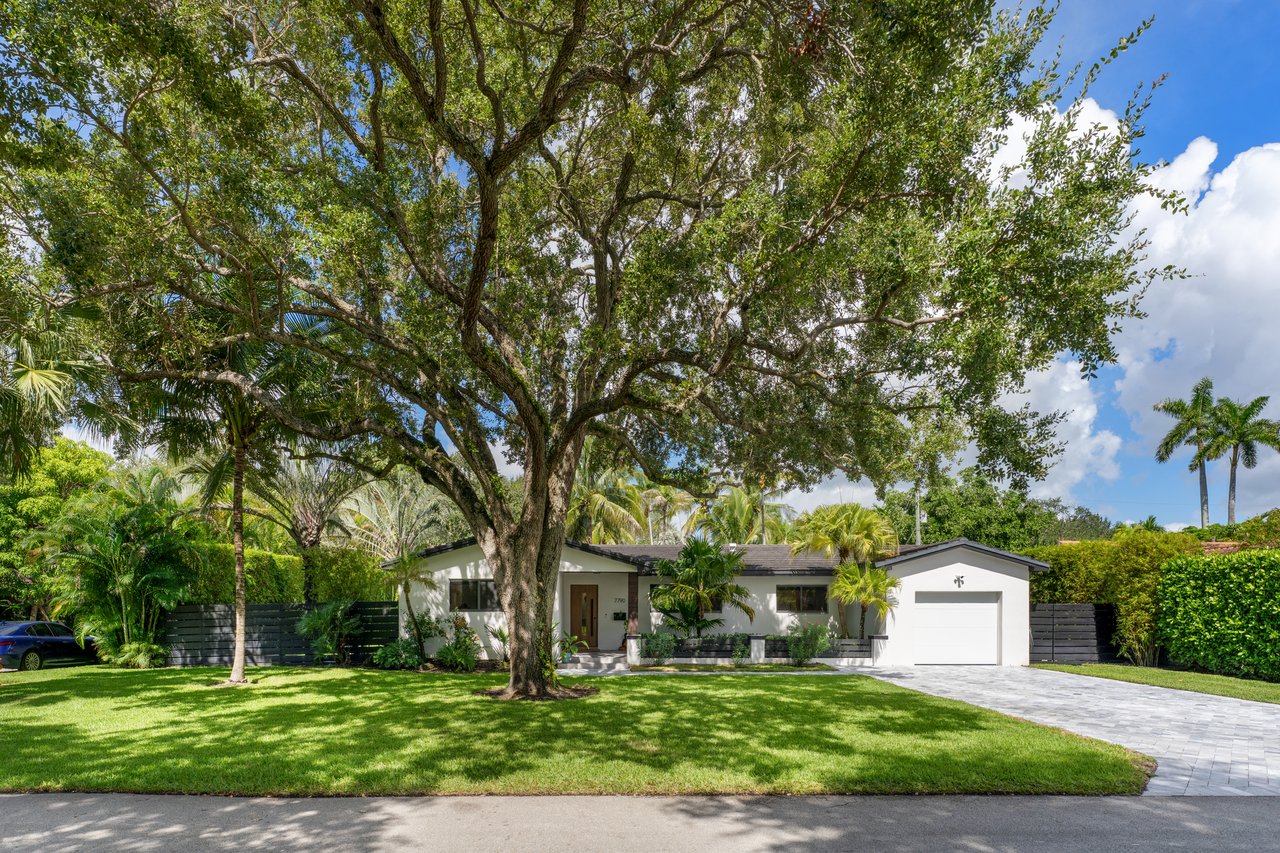 7790 SW 53rd Avenue