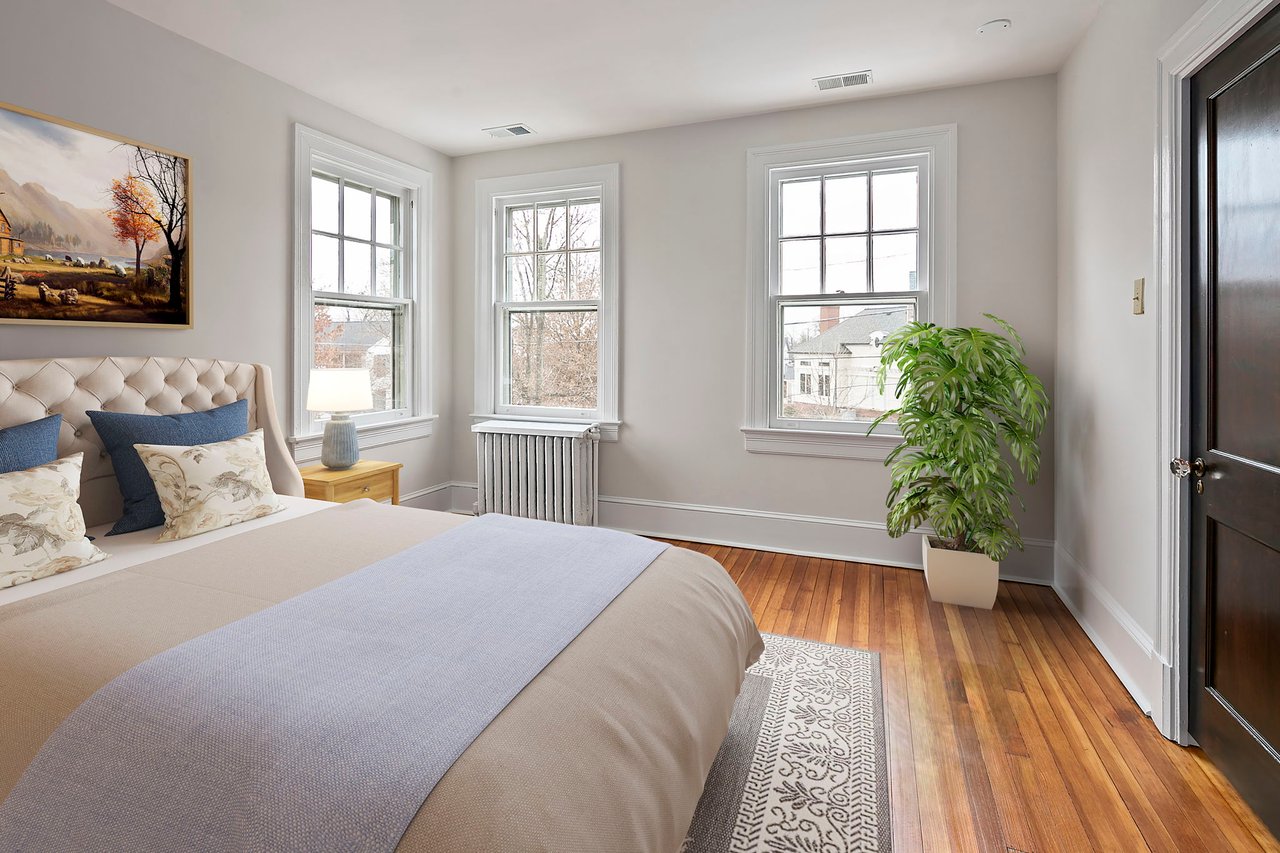 1501 Hamilton St NW