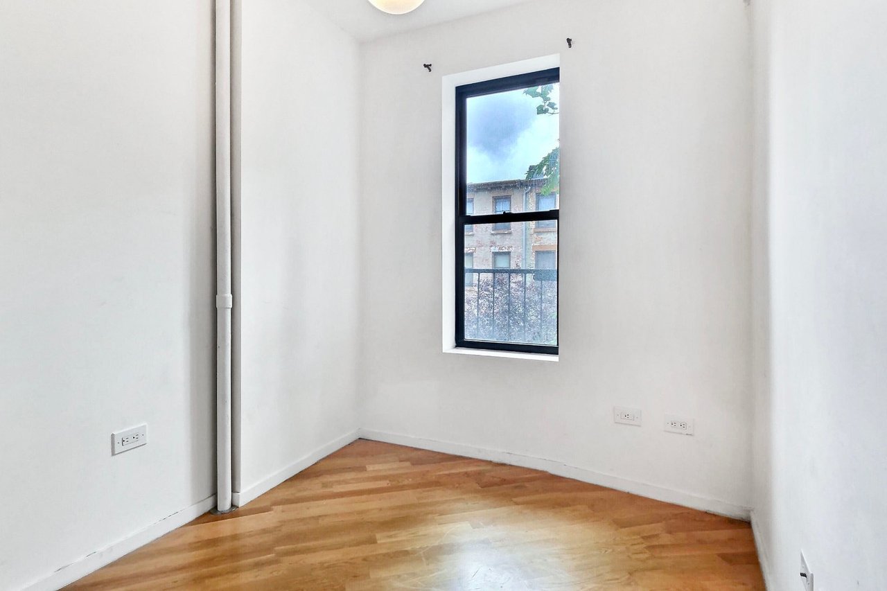 137 MacDonough Street Unit: 2L