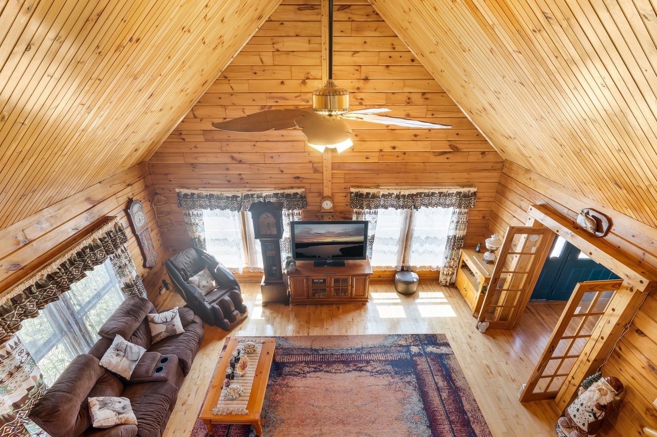 291 River Road Milo, ME 04463-1603