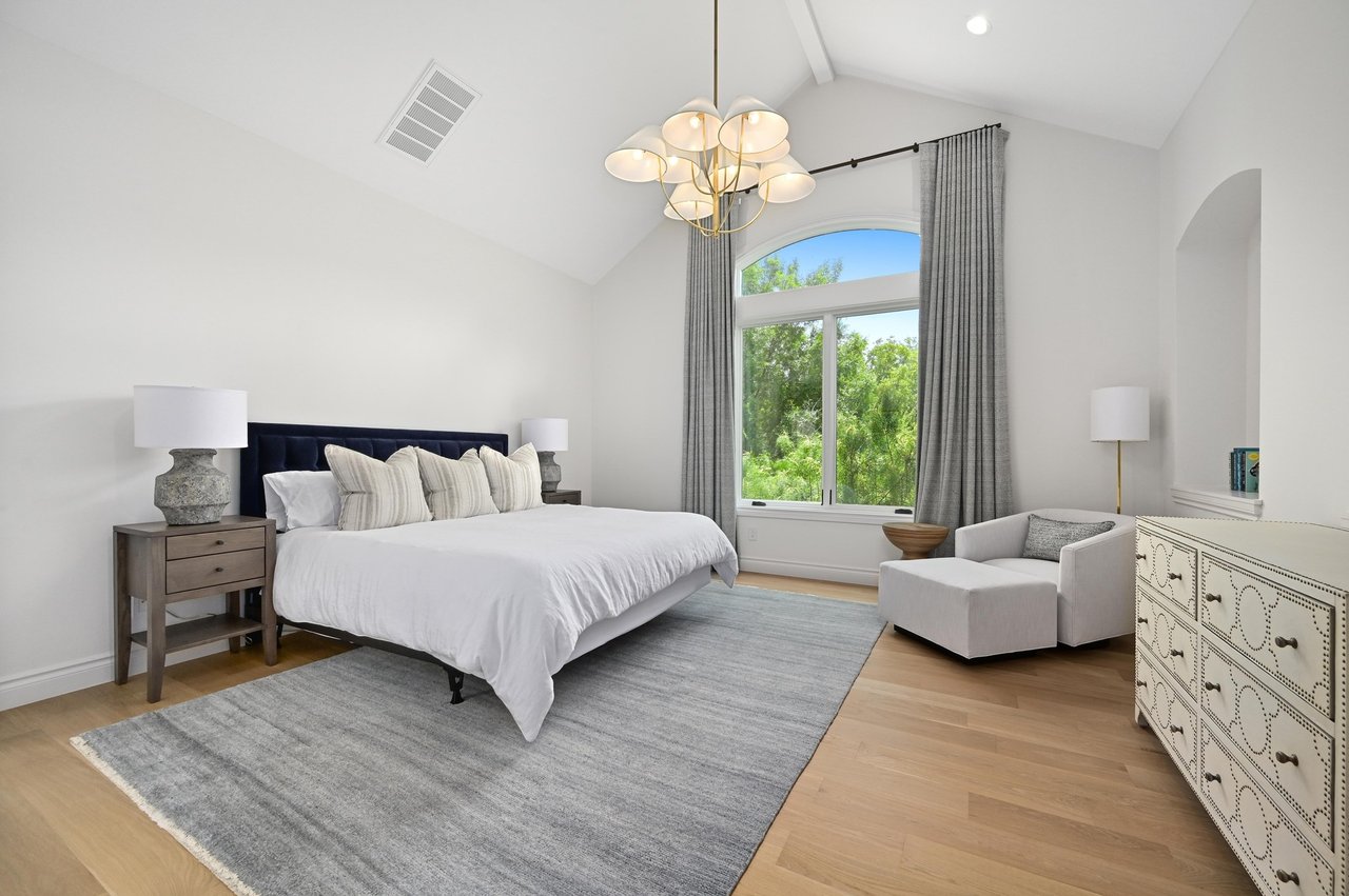 13414 Shore Vista Drive