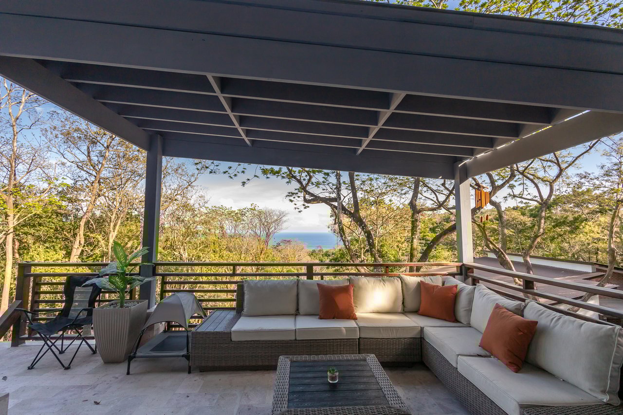 Forest Hill Home, Brass Hill