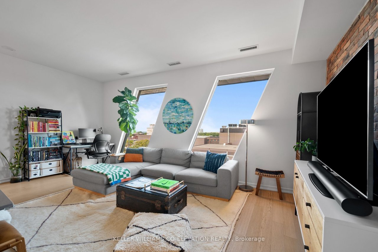 ELEVATED PENTHOUSE LIVING