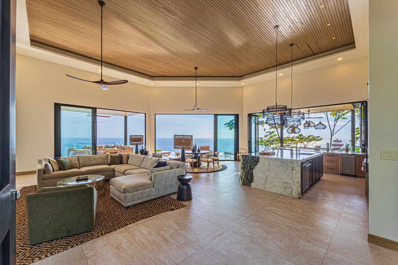 Luxury Estate in Escaleras - Incredible Ocean Views 5.5 Acres