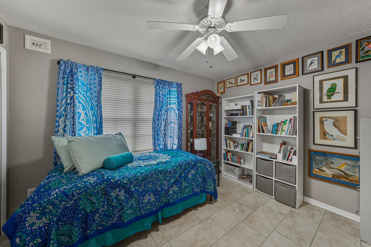 5240 NEW BRITTANY LN