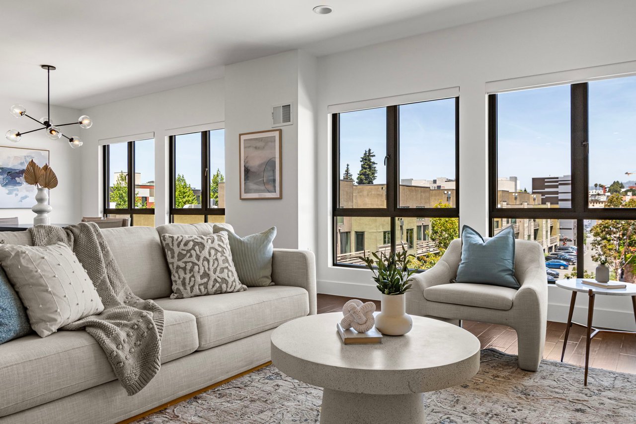 438 West Grand Ave #410