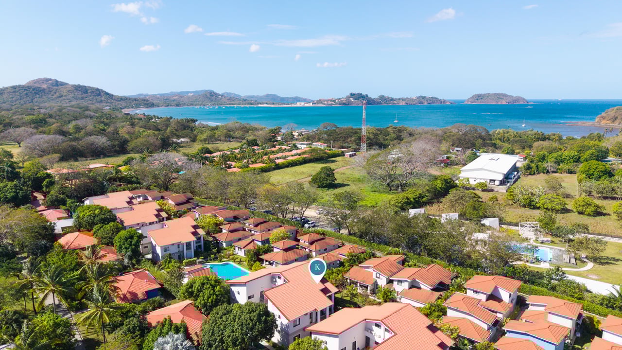 Condominio Villagio Parque del Lago Palma 21-1 | New two bedroom condo plus mezanine