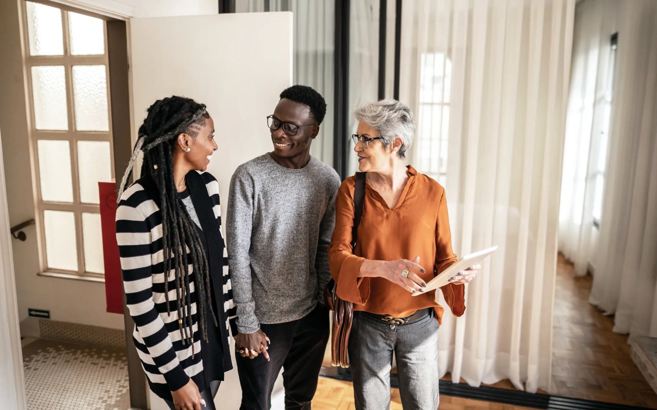 A Real Estate Agent Helps Take the Fear Out of the Market