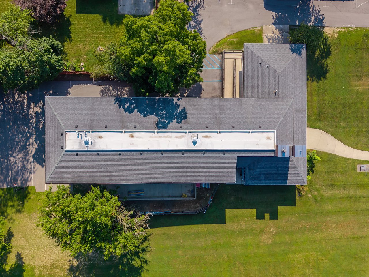 Ball State Greek House Goes to Public Auction