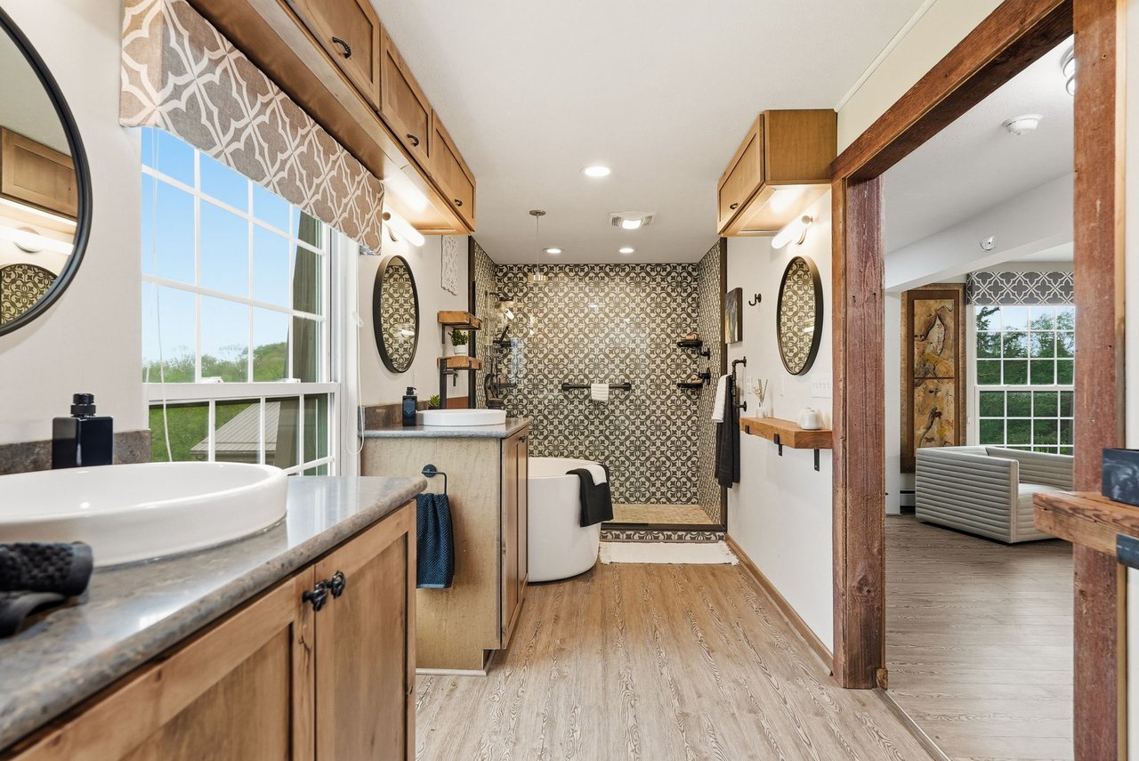 EXCLUSIVE - 232 Whitestown Road