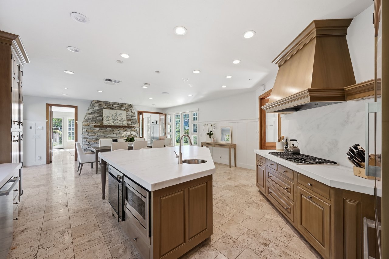 12950 Brendel Drive