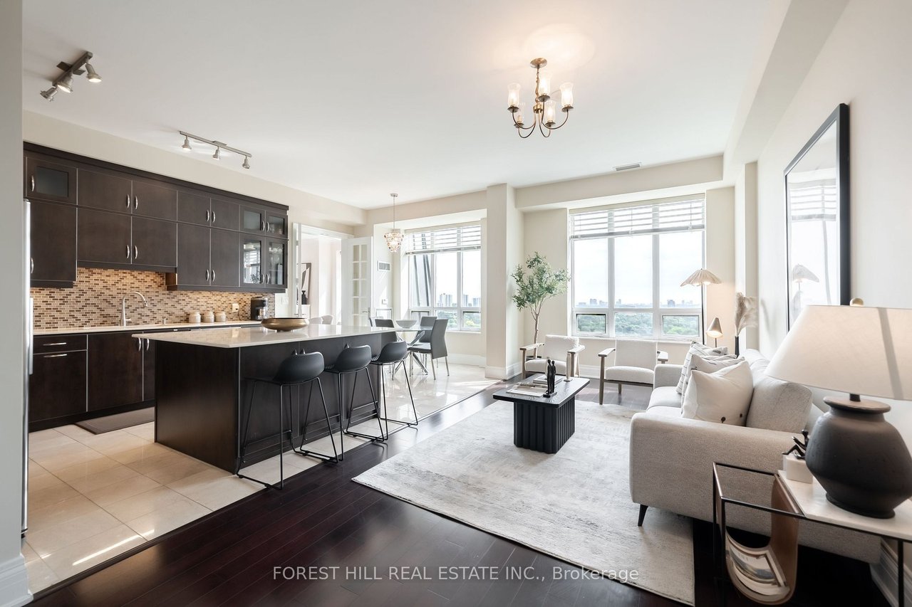LIVING IN ARIA PENTHOUSES