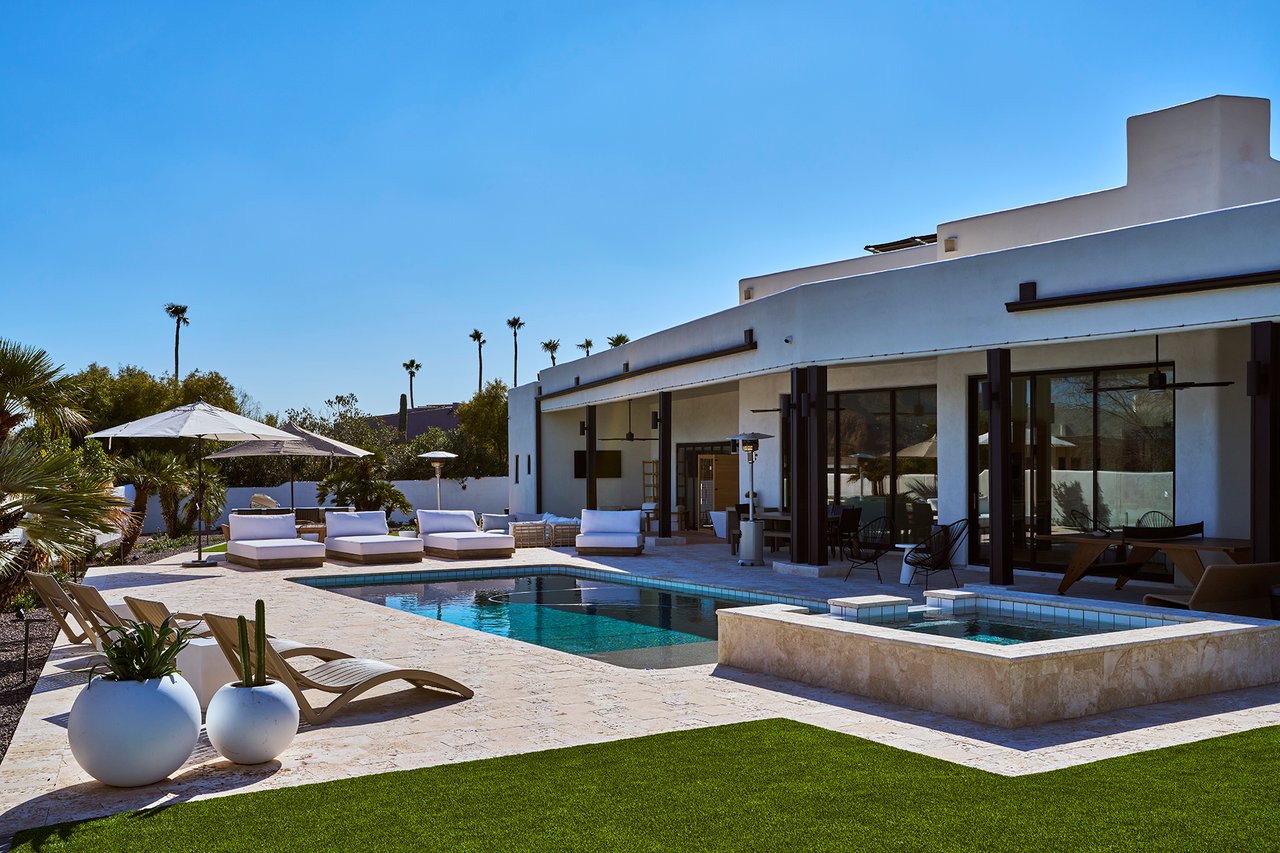 6535 N HILLSIDE Drive