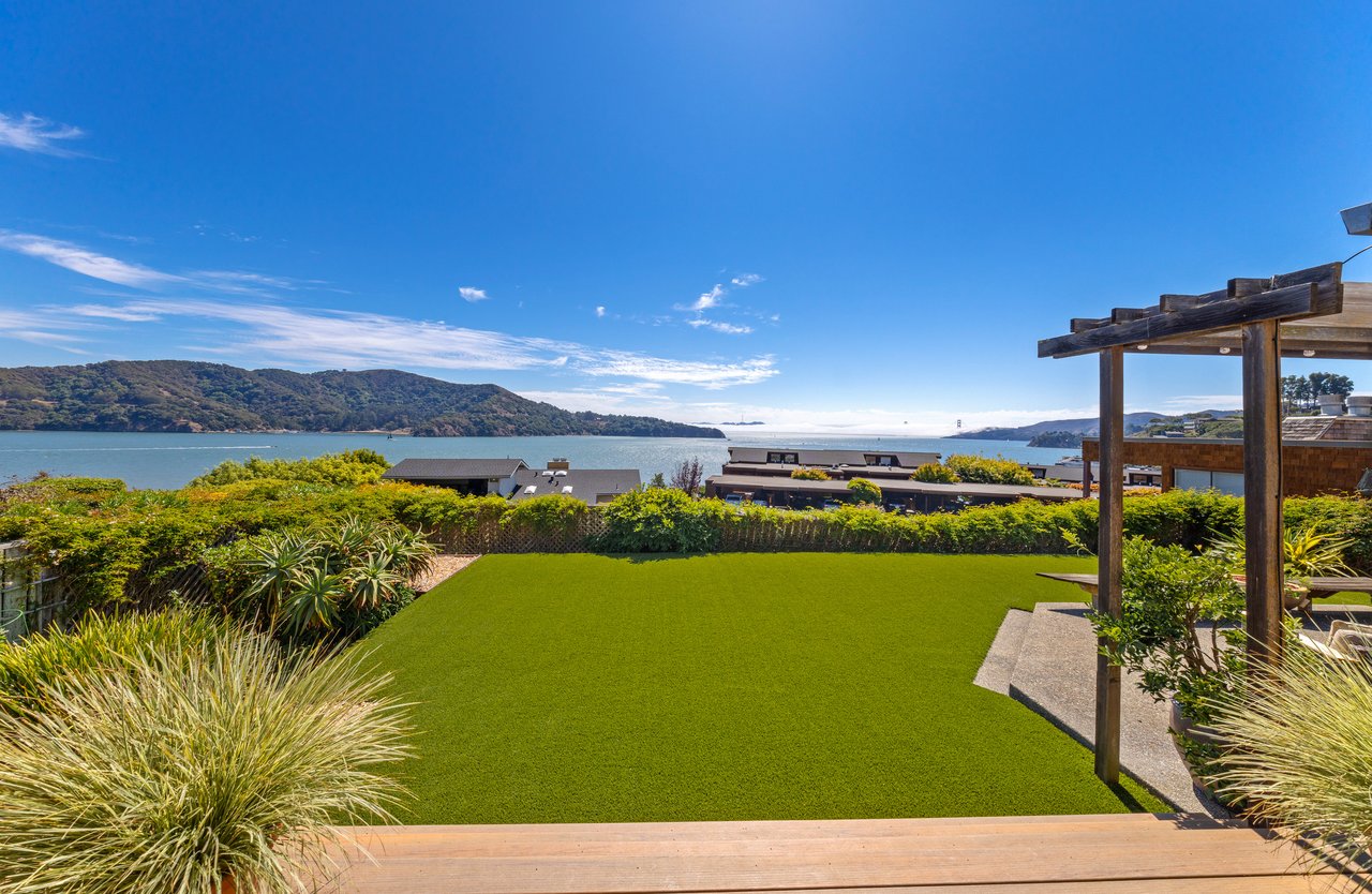 Picturesque Views of Angel Island and the Golden Gate Bridge