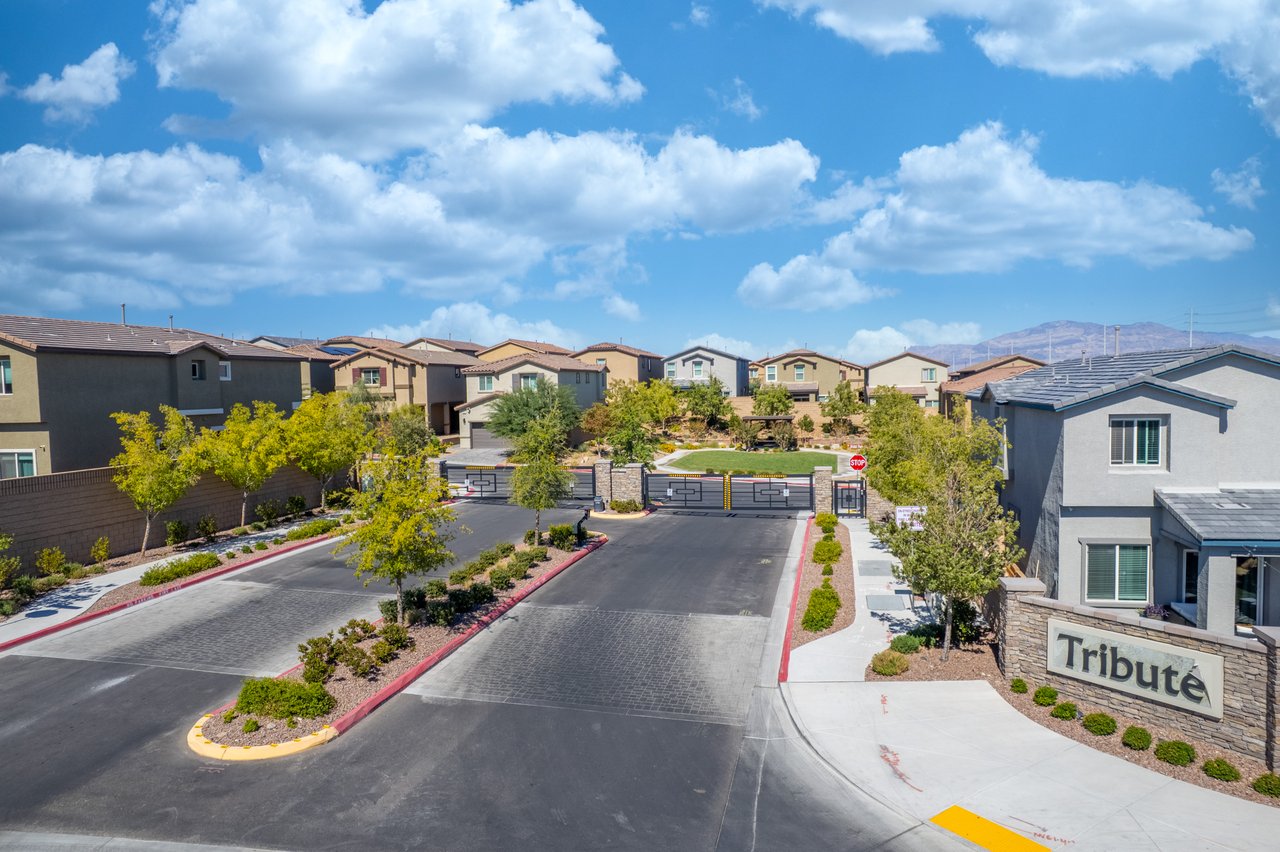 10983 Cambridge Lakes Ave