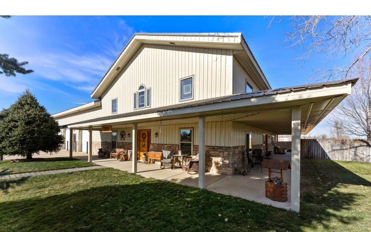 333 Aspen Dr