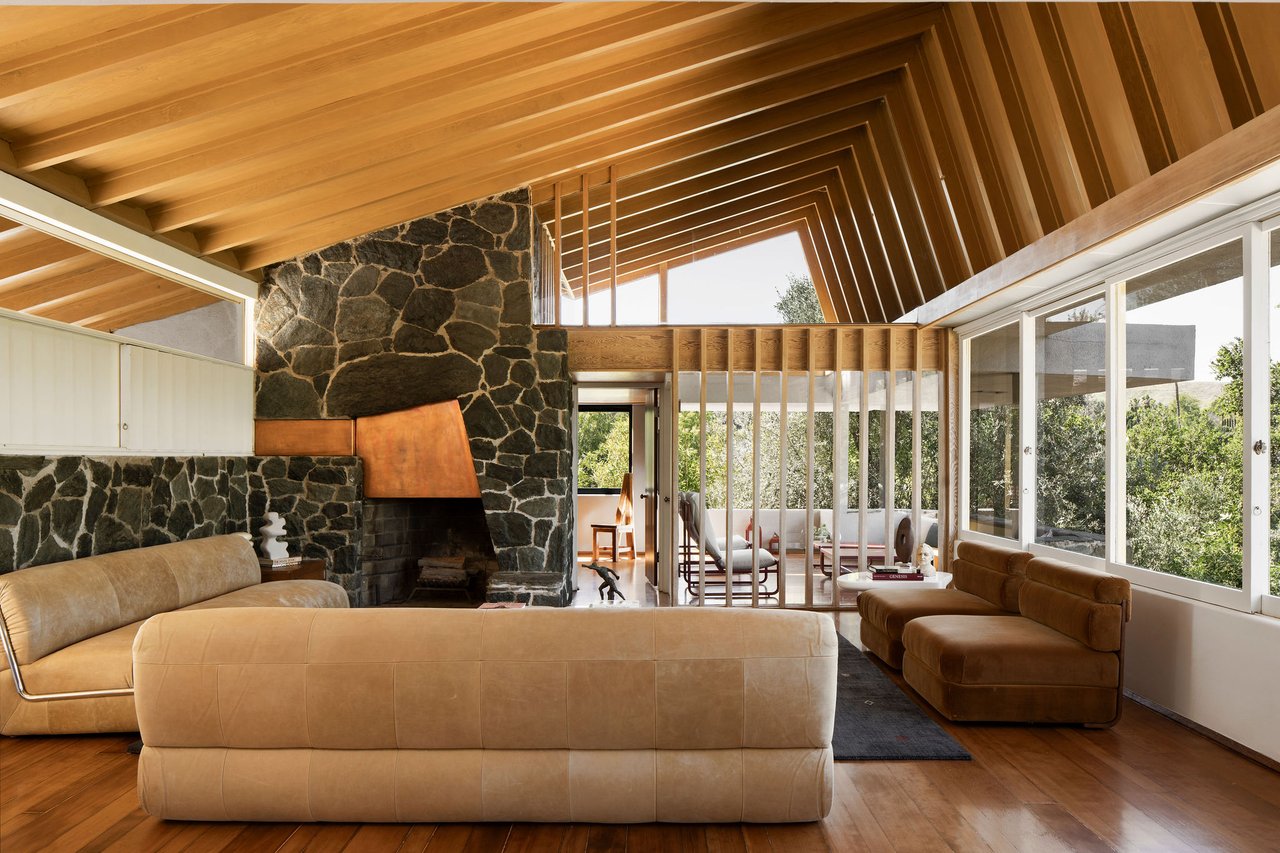 The Van Dekker House, Master architect R. M. Schindler