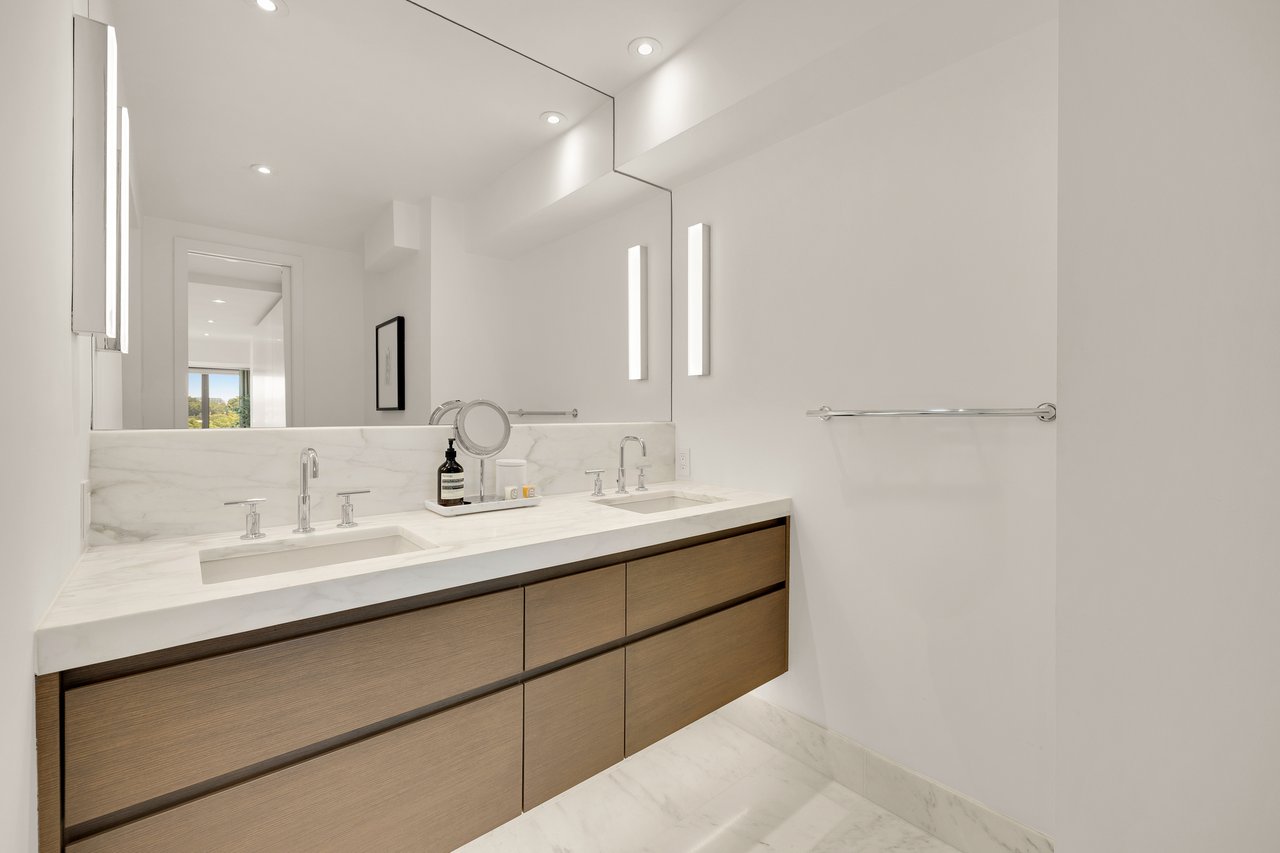 2501 M Street NW #704