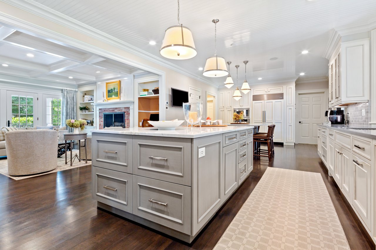 Spectacular Oyster Harbors Estate