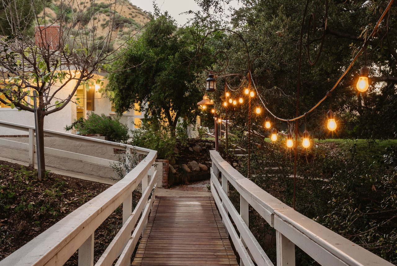 7817 E. Sandberg Lane