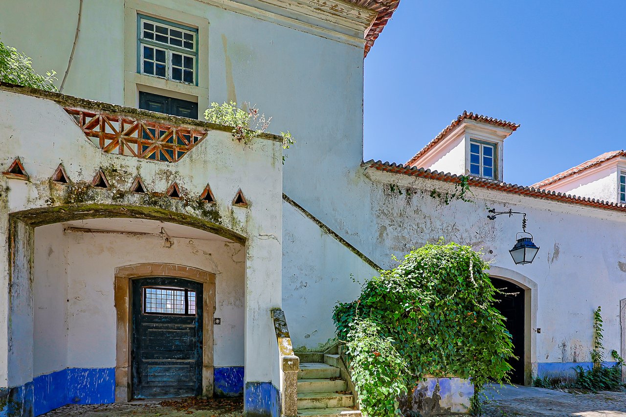 Magnificent 17th-Century Palace with  76,400 m² Estate Near Coimbra