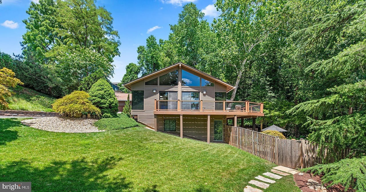 430 Rivendell Ln