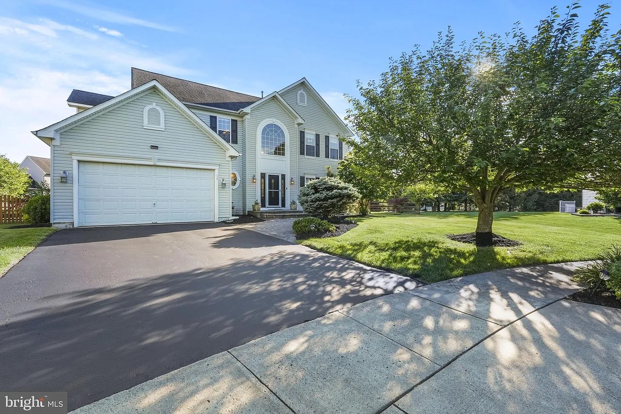 15 Henley Pl