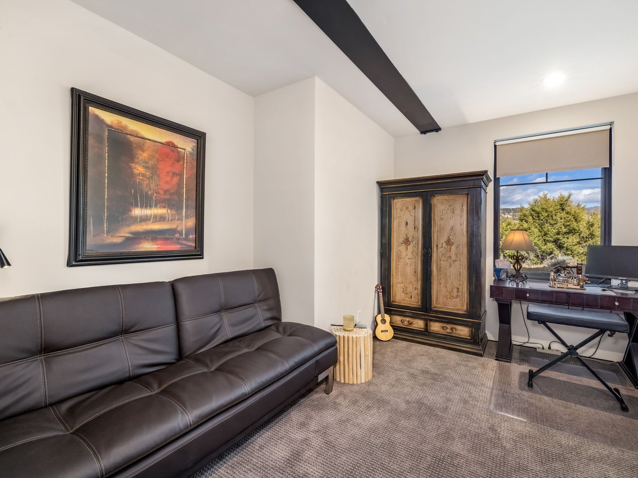 891 E Haystacker Drive