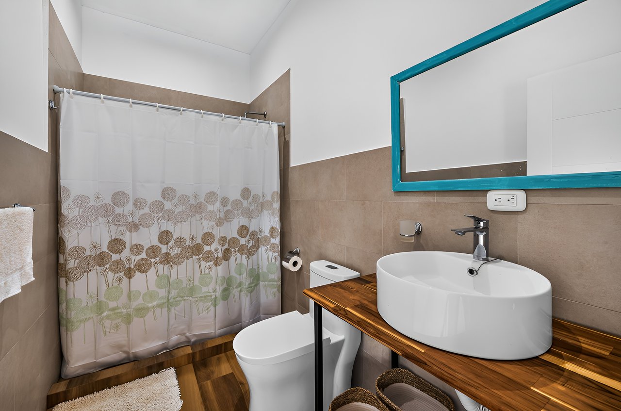 Villa Altamar | Four Private Villas Steps from Playa Langosta