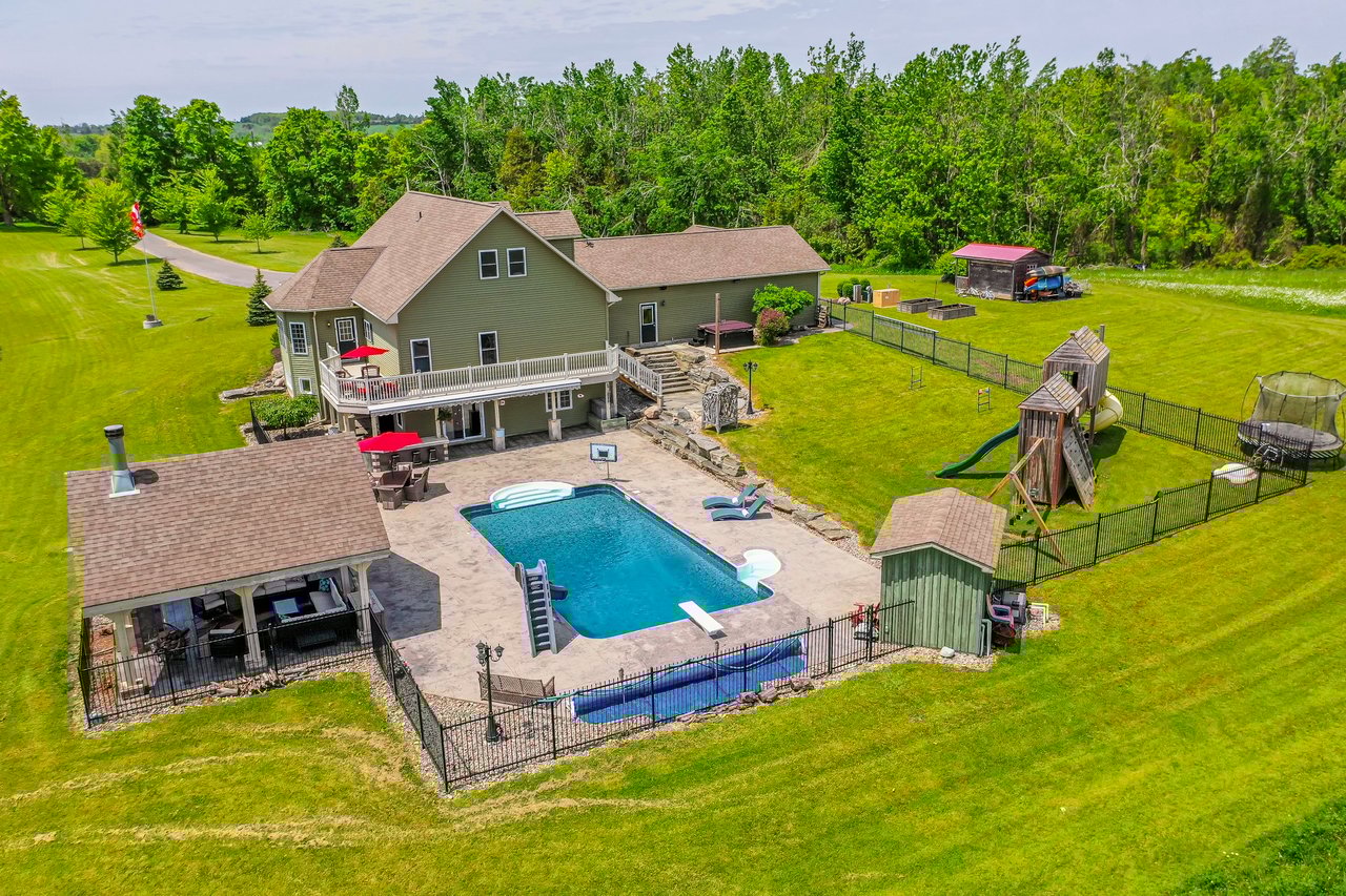 5586 COUNTY RD 2