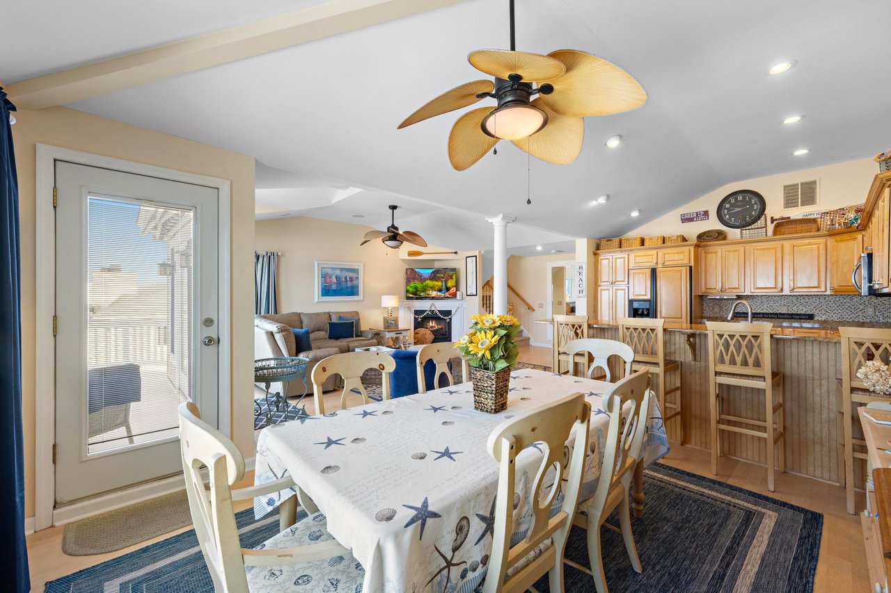401 Pearl Street (West Unit), Beach Haven