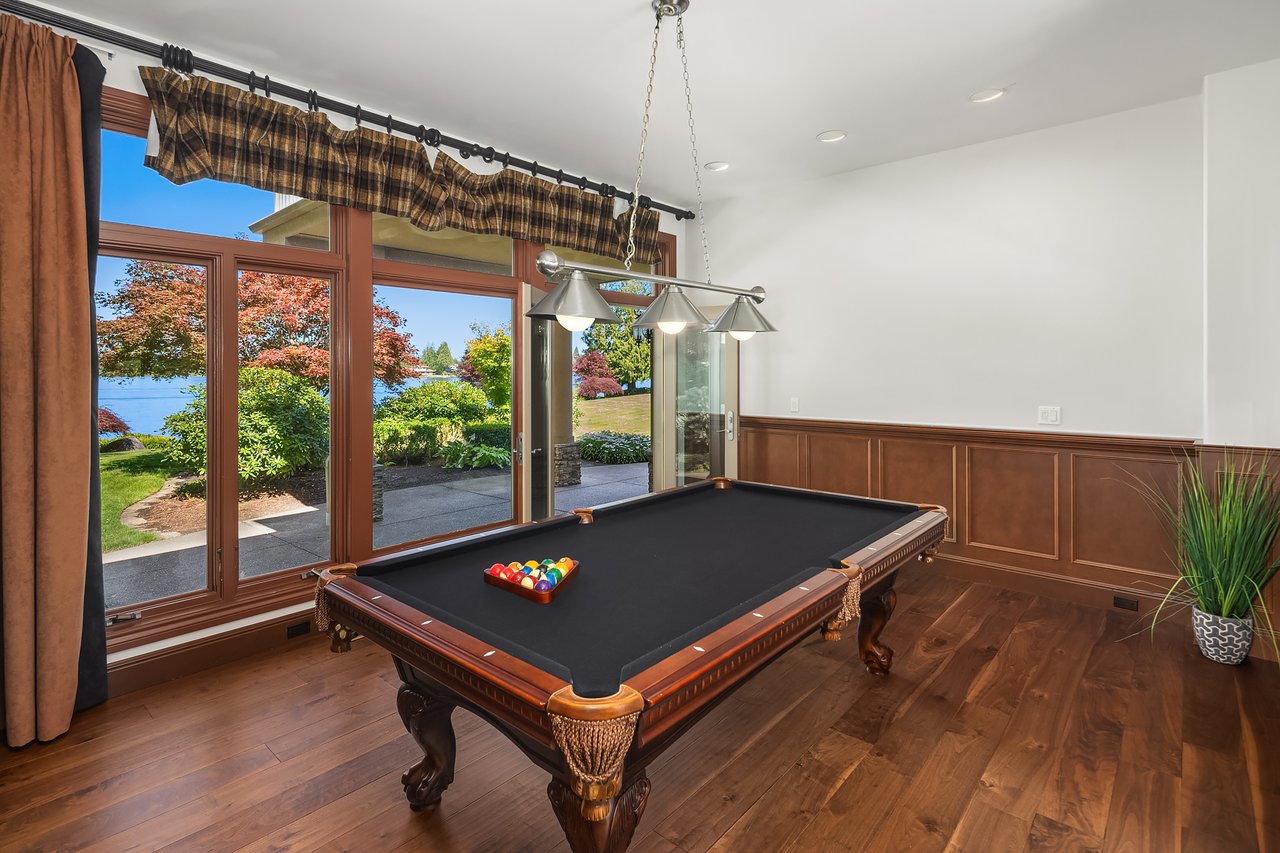 Legacy Snag Island Estate