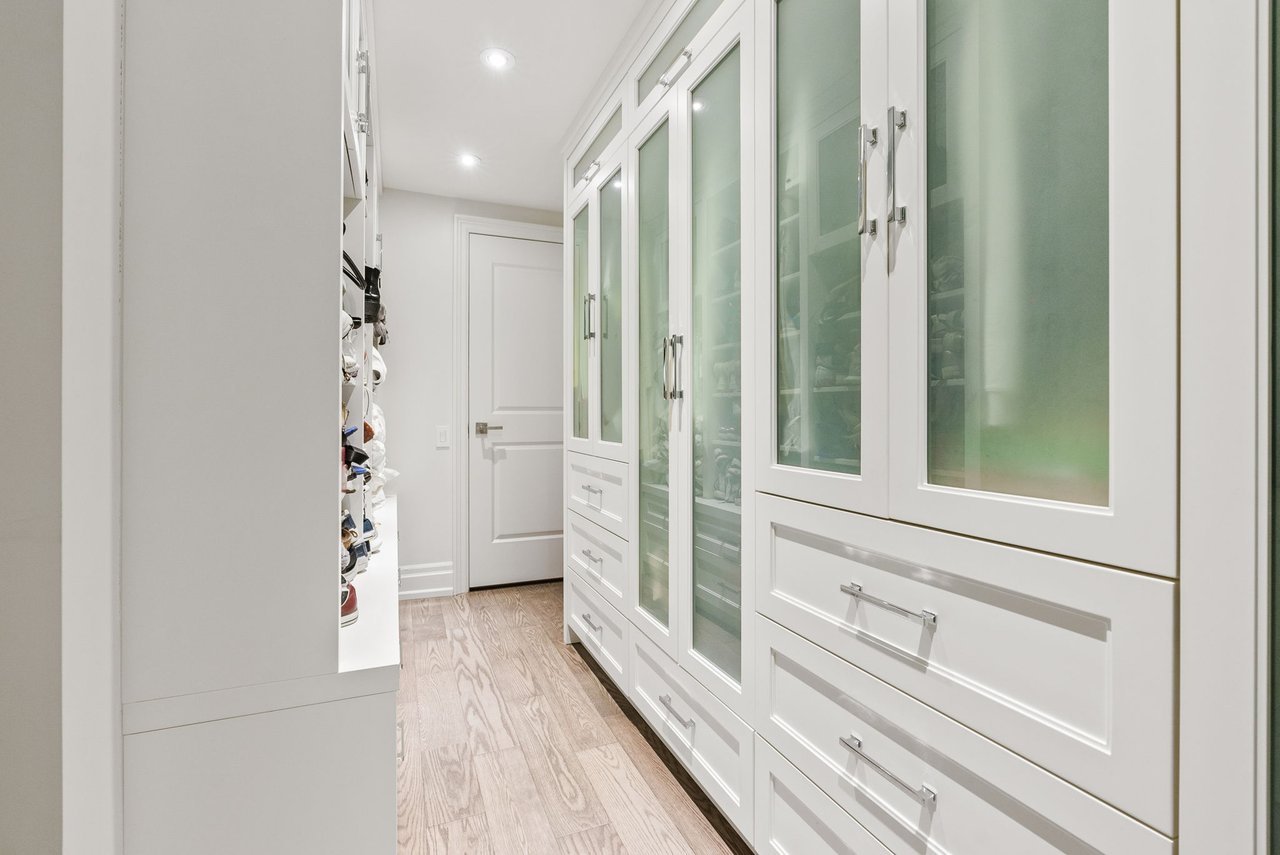 Refined Urban Living