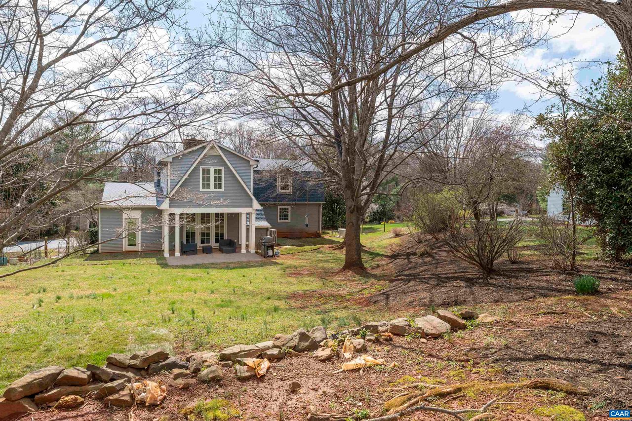 2750 LEEDS LN