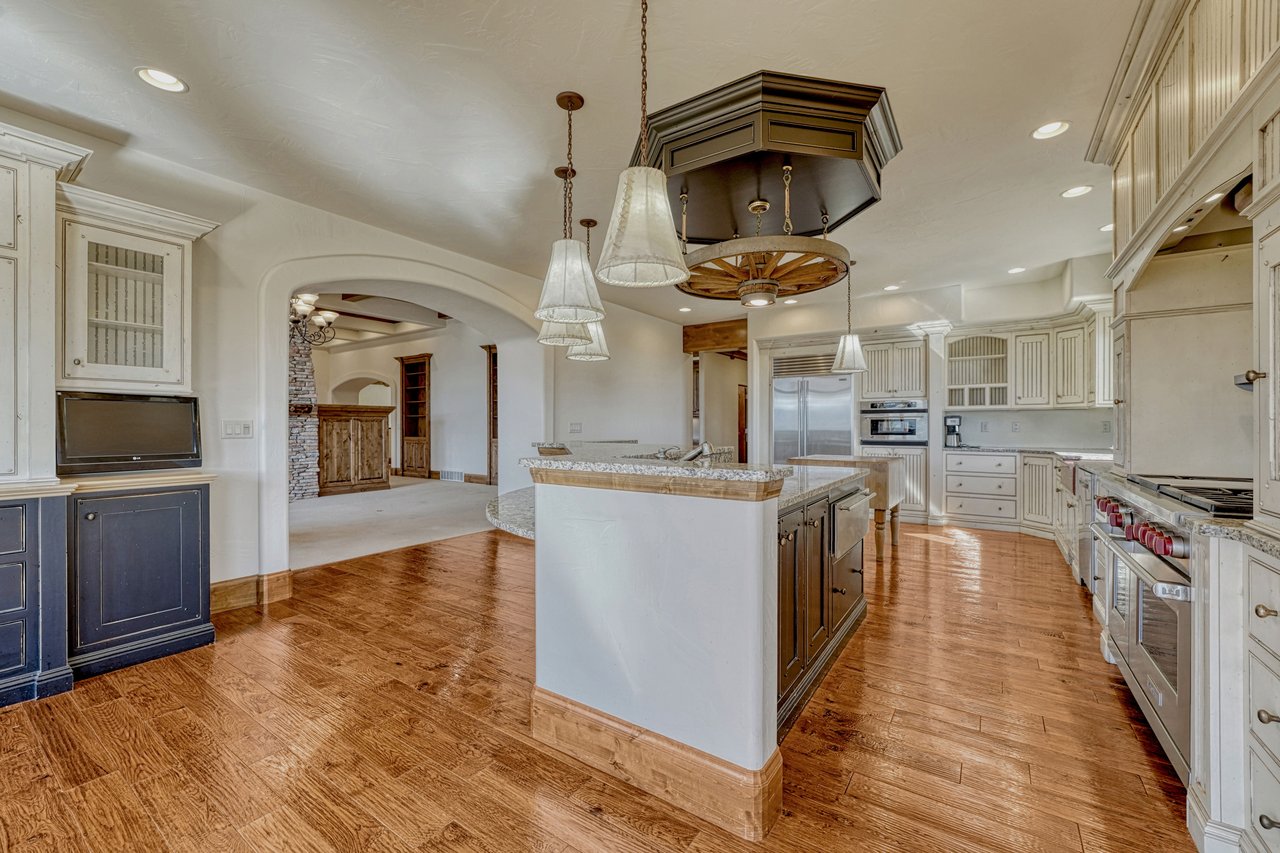 4050 Old Ranch Road