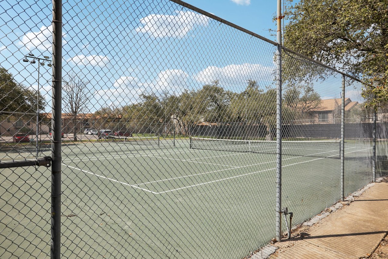 Prime Location in NW Hills Area