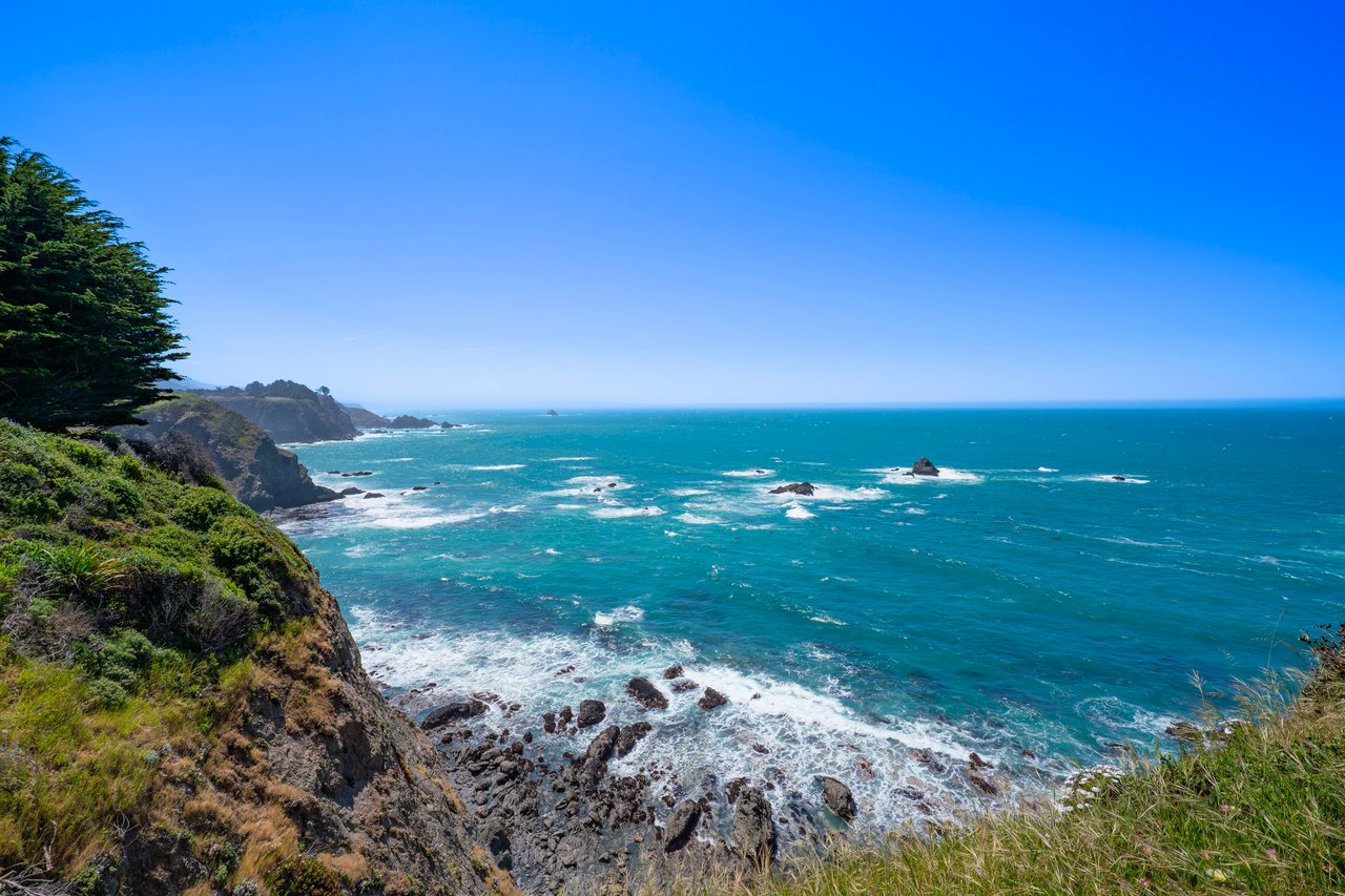 Sea Arches - 7000 S Hwy 1